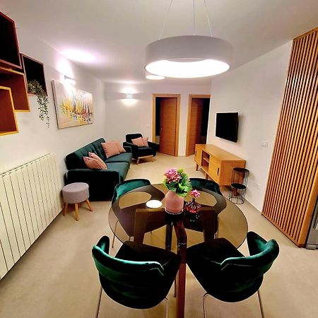 Apartments Cerin-Ровинь Экстерьер фото