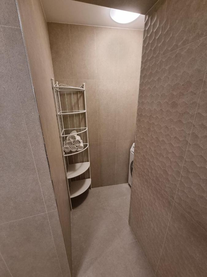 Apartments Cerin-Ровинь Экстерьер фото